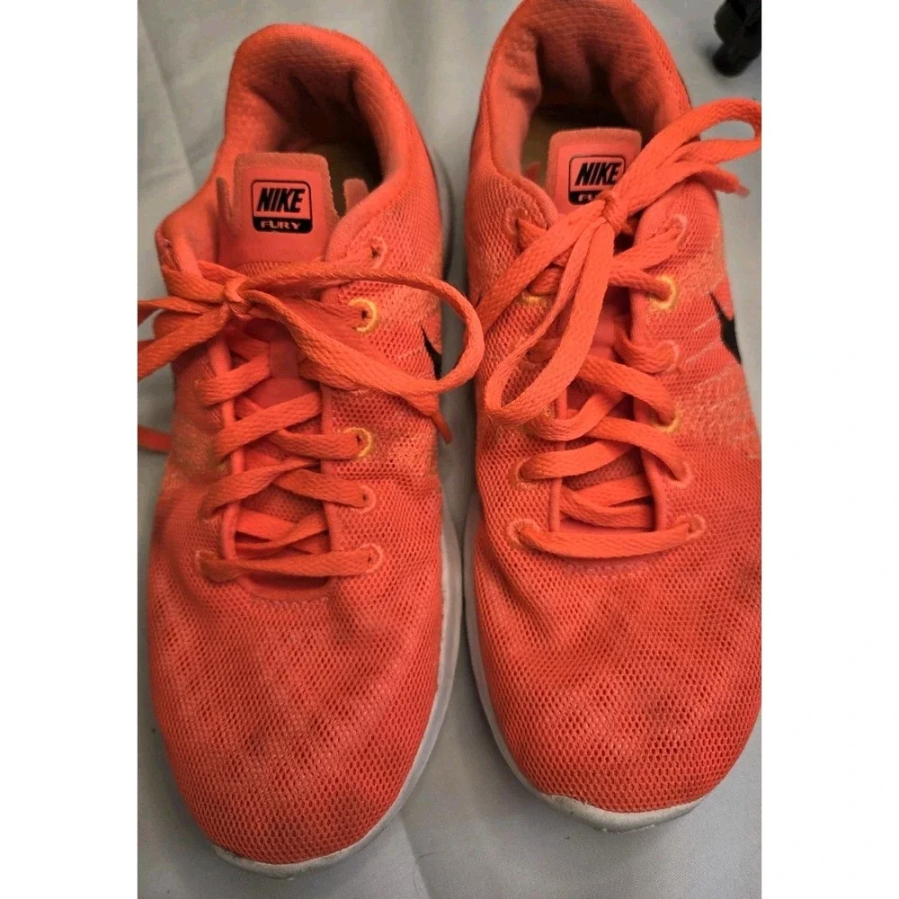 Women's Nike Flex Fury Neon Orange Lightweight Running Shoe Size 7 Athletic wear